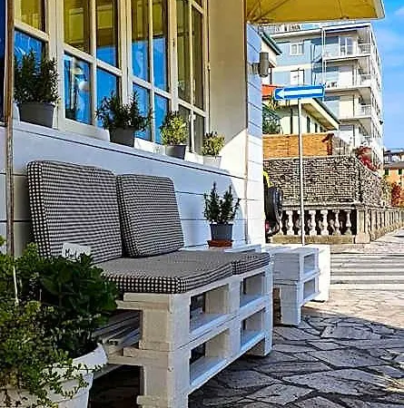 Hotel Zia Piera Zoagli